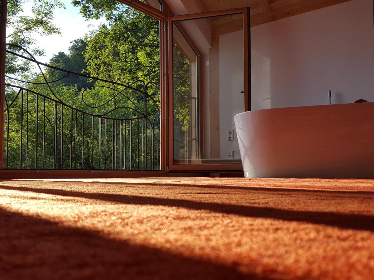 Sunhill Appartments, Klimatisiert Winhoring ภายนอก รูปภาพ