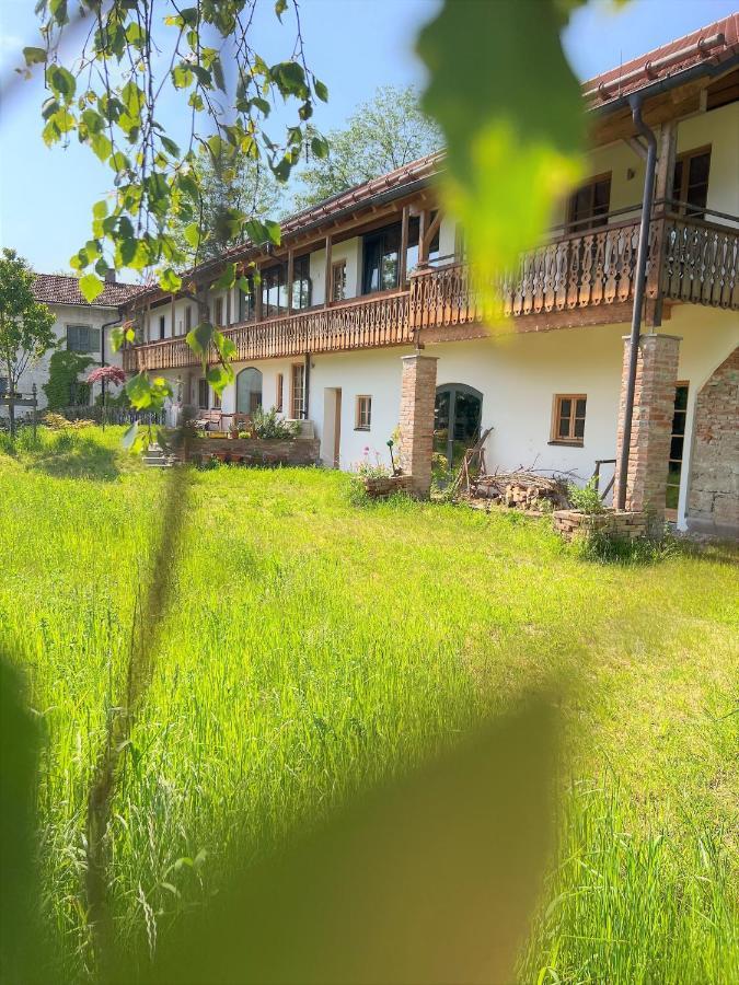 Sunhill Appartments, Klimatisiert Winhoring ภายนอก รูปภาพ