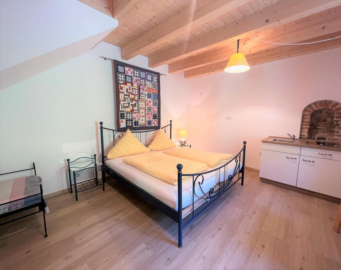 Sunhill Appartments, Klimatisiert Winhoring ภายนอก รูปภาพ